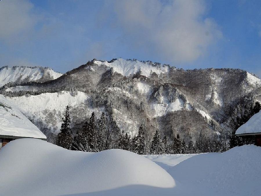 Yurari Hotel Tadami Екстериор снимка