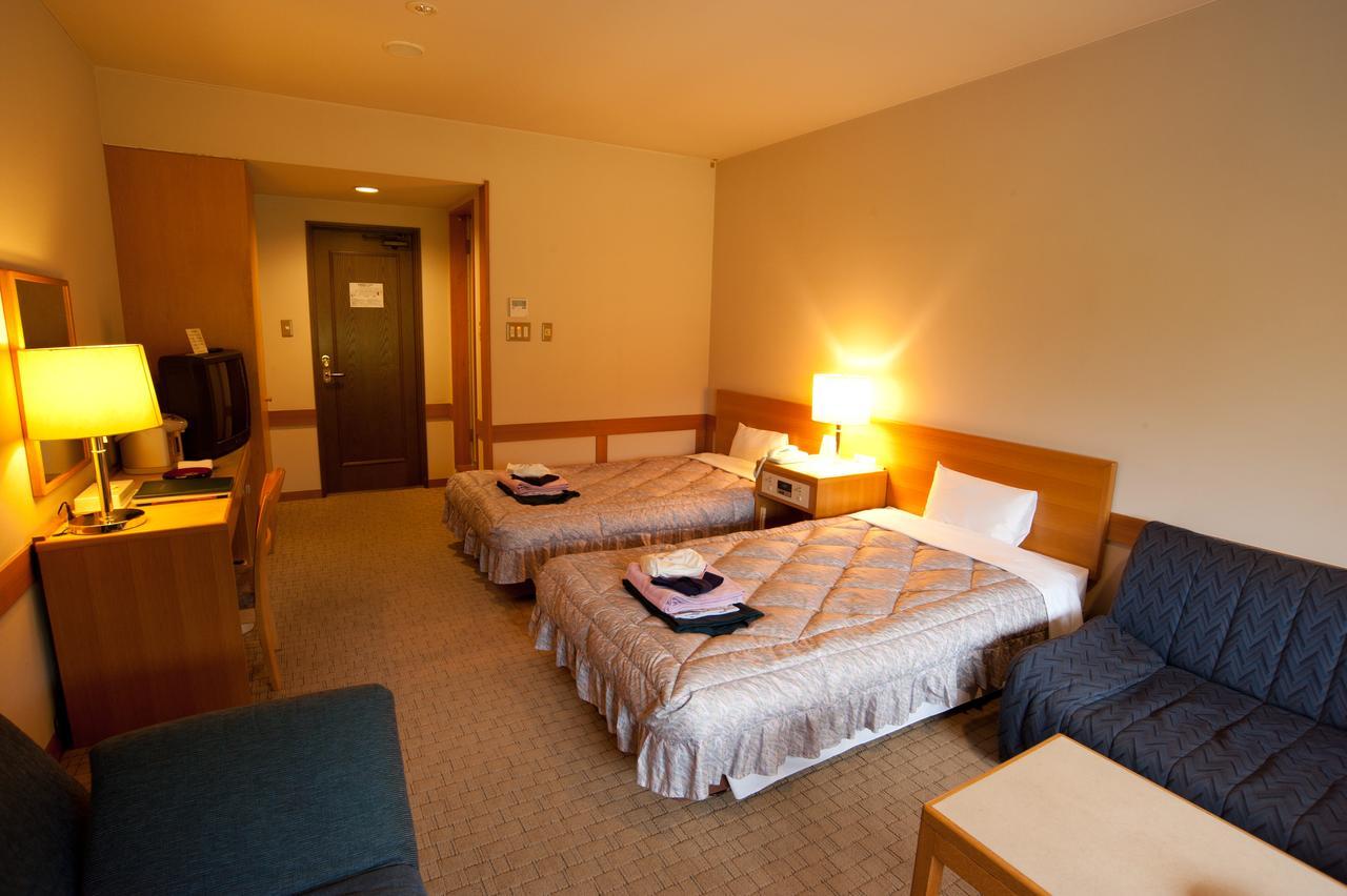 Yurari Hotel Tadami Екстериор снимка